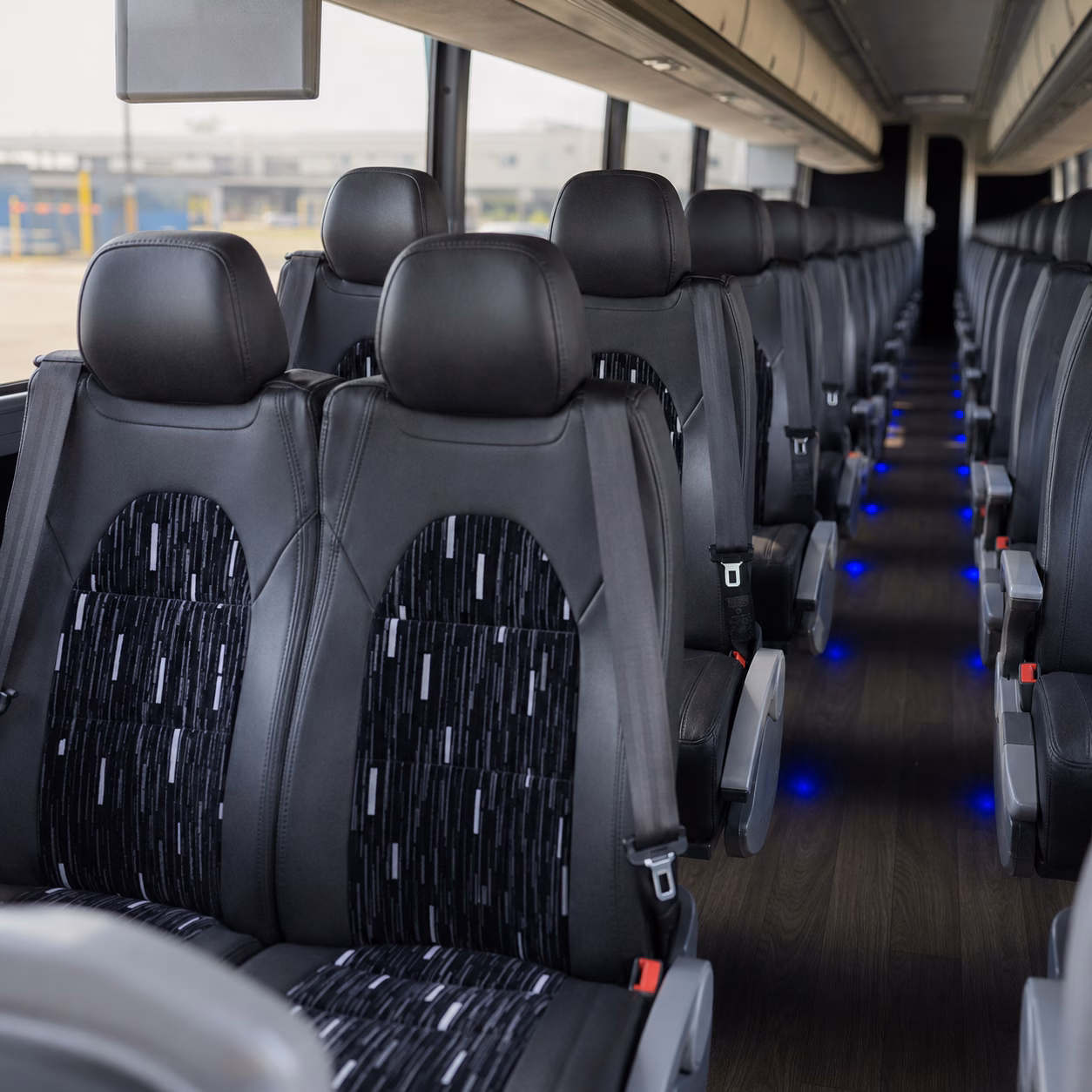 cambridge charter buses