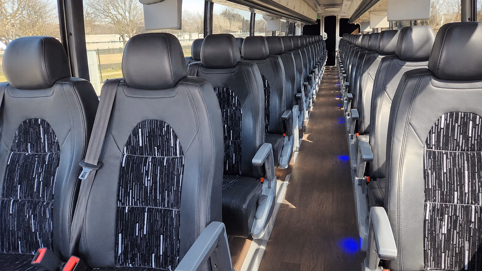 lawrencecharterbuscompany com makes it easy to tour nashoba valley winery and western massachusetts wineries