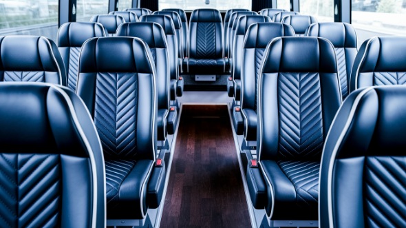 35 passenger minibus rental lynn